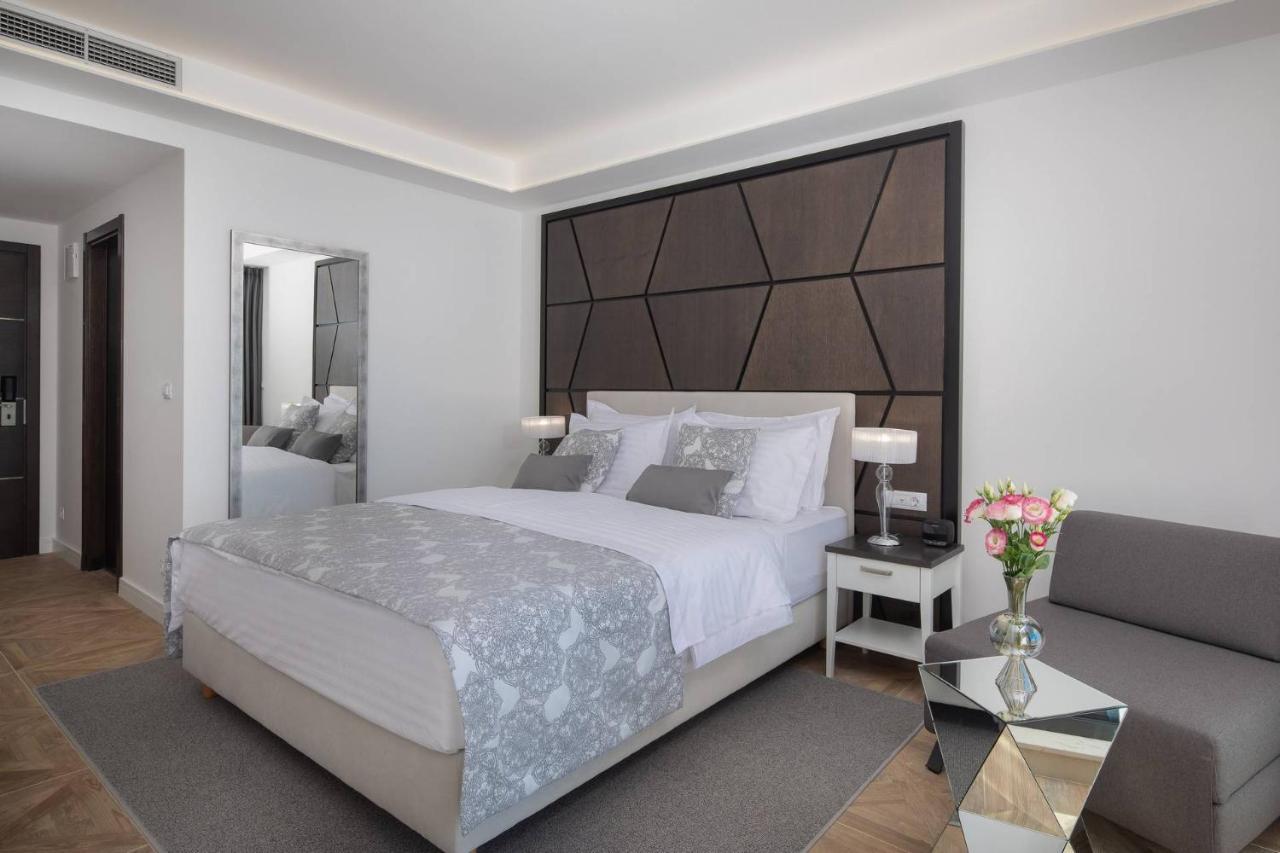 Ellure Luxury Suites Сплит Екстериор снимка