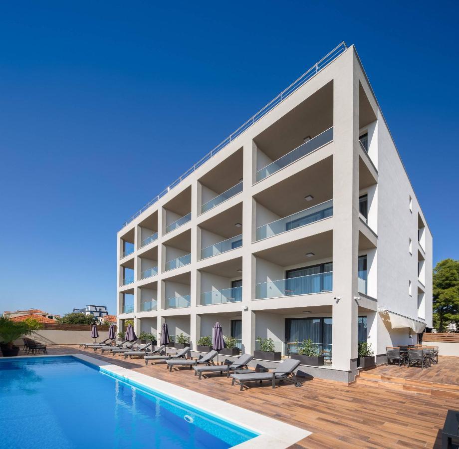 Ellure Luxury Suites Сплит Екстериор снимка