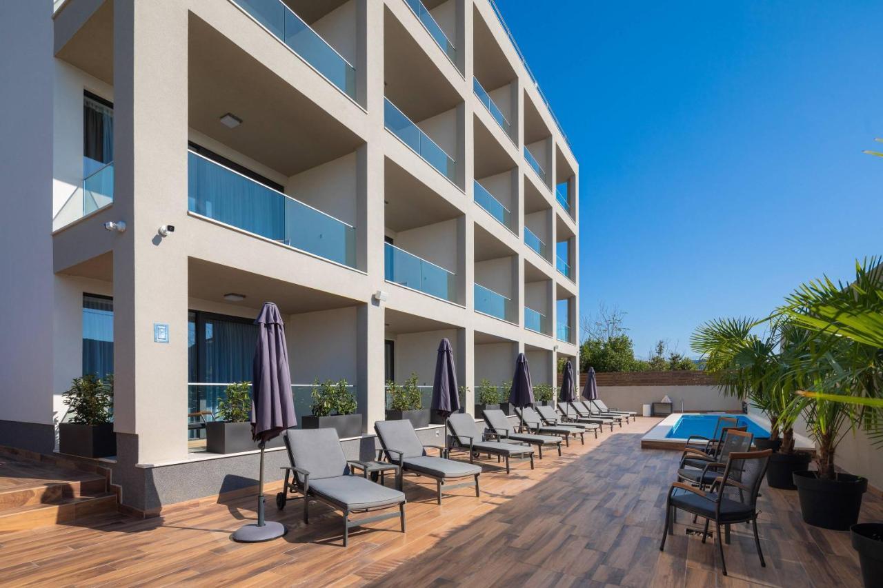 Ellure Luxury Suites Сплит Екстериор снимка